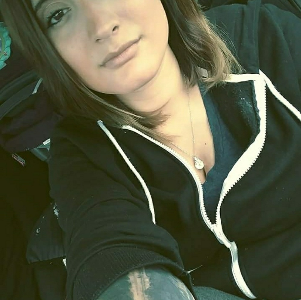 Meet your Posher, Gabriela